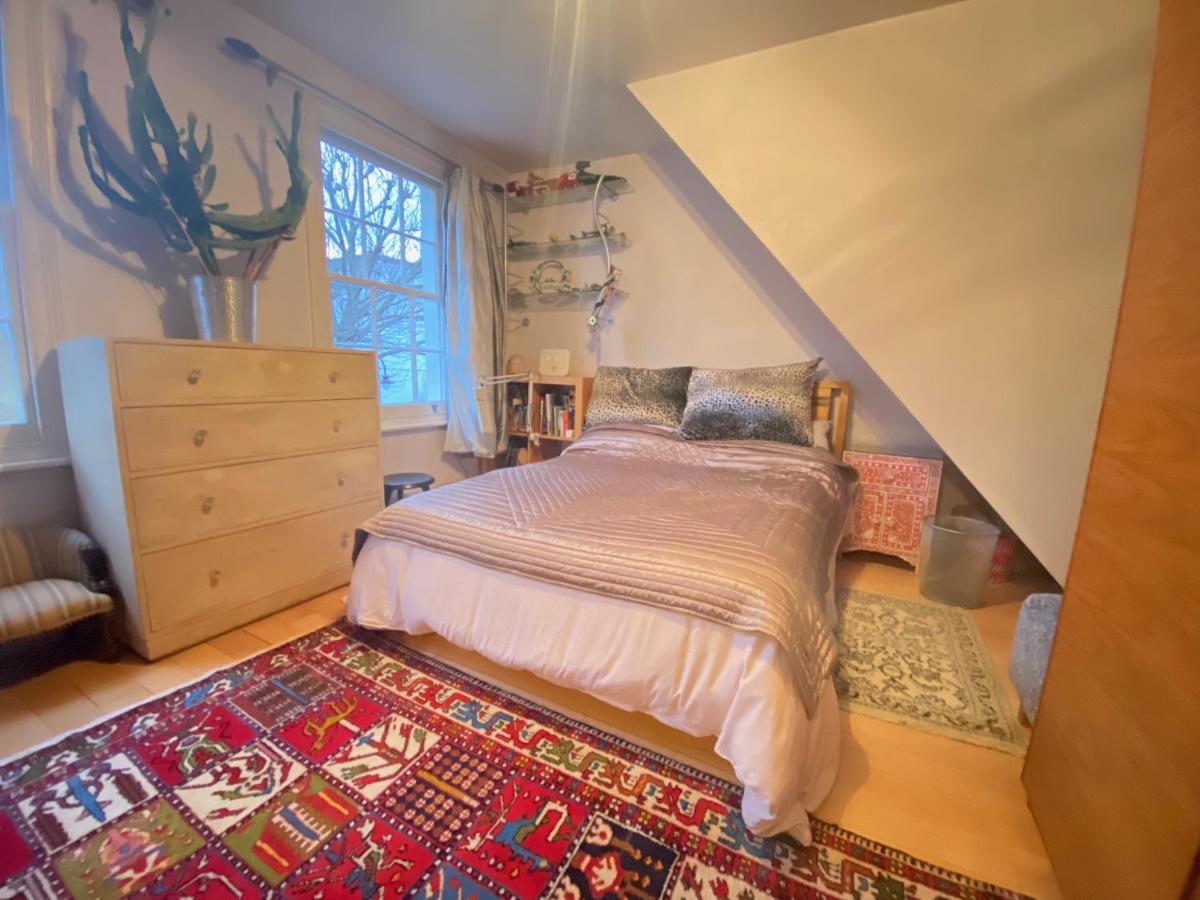 The Blue Door Apartment Лондон Екстериор снимка